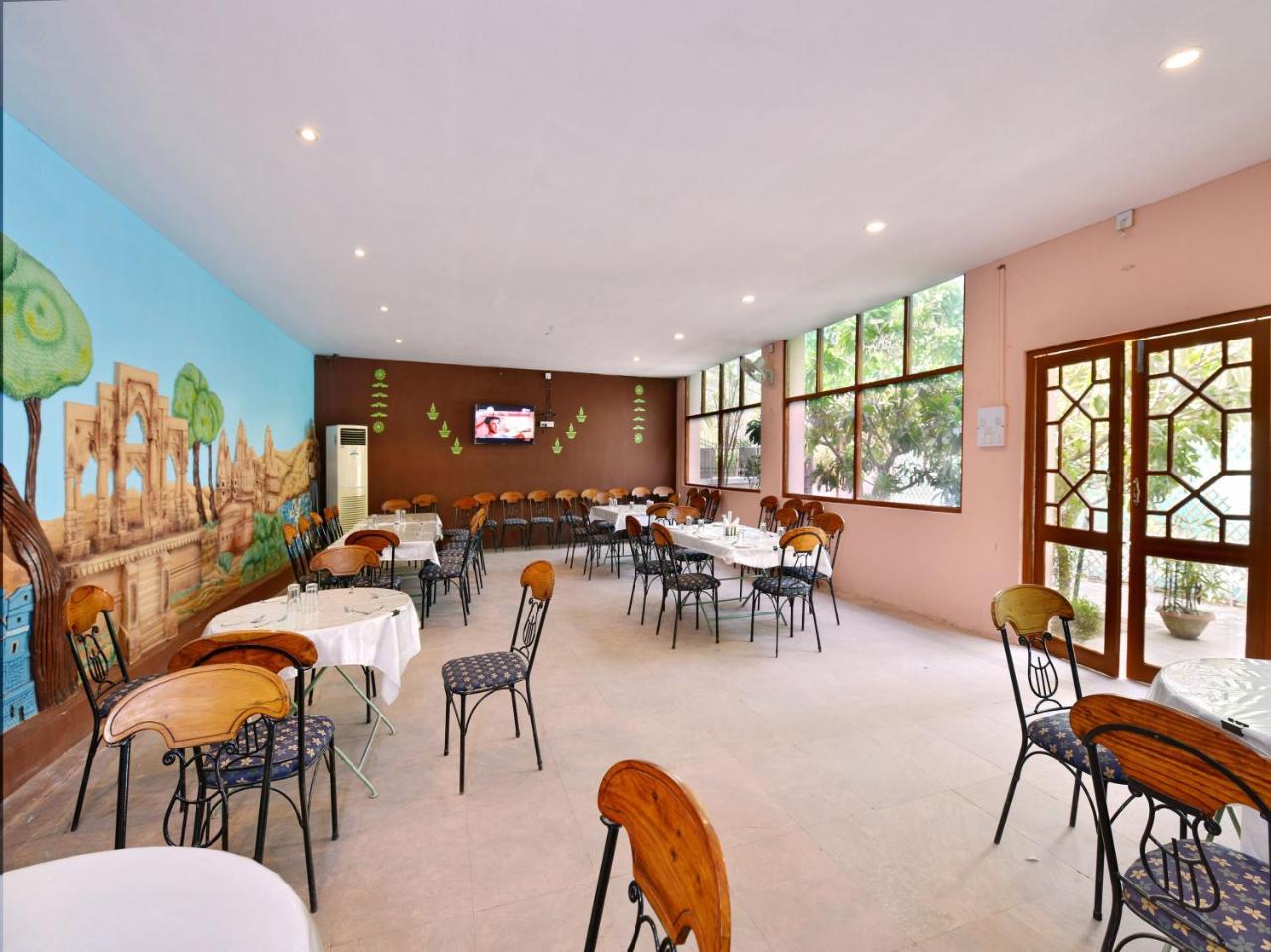 Oyo 15001 Marvel Umed Hotel Jodhpur  Eksteriør billede